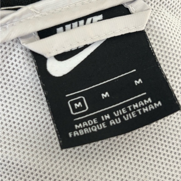 Nike Windrunner Windbreaker Women's M White Gray Hooded Jacket Vented Sportswear - Picture 6 of 8